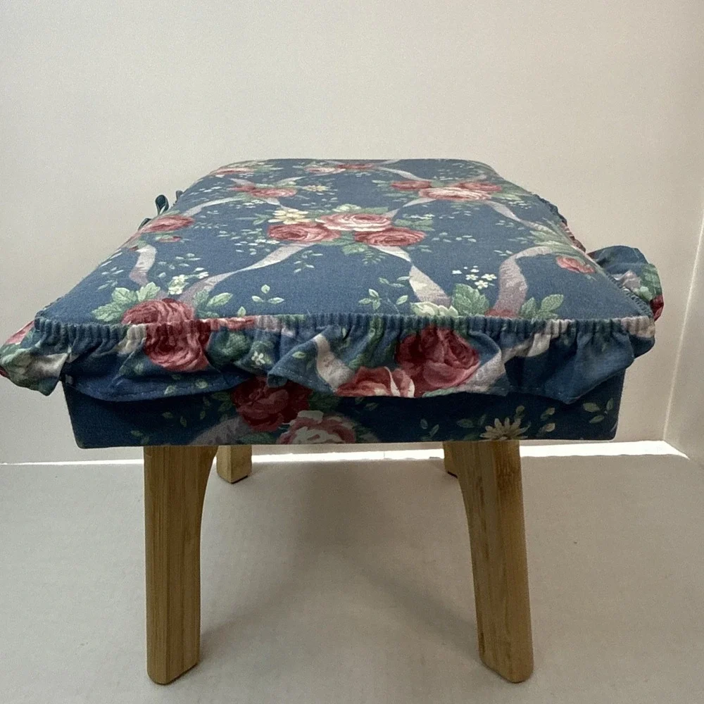 VTG Floral Fabric Covered Jewelry Trinket Box 11